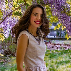 Meet your Posher, Strawberrysnapdragon 🍓